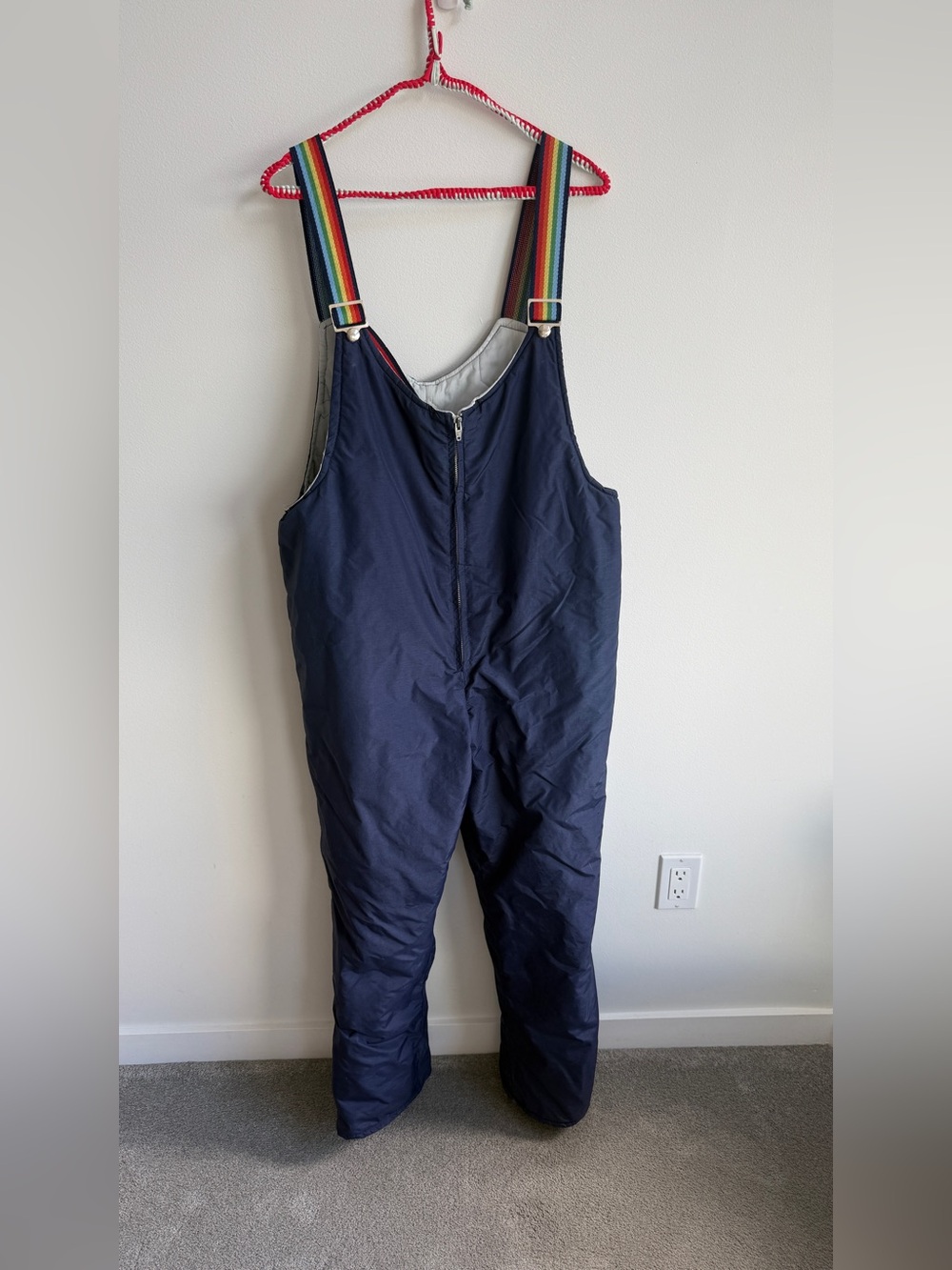 Vintage bib snow pants with boot cuff